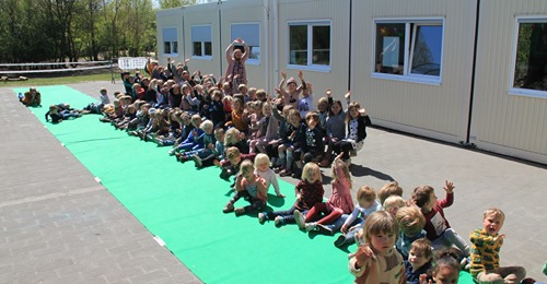 Basisschool Paalbos in Assebroek kreeg nieuwe speelzone